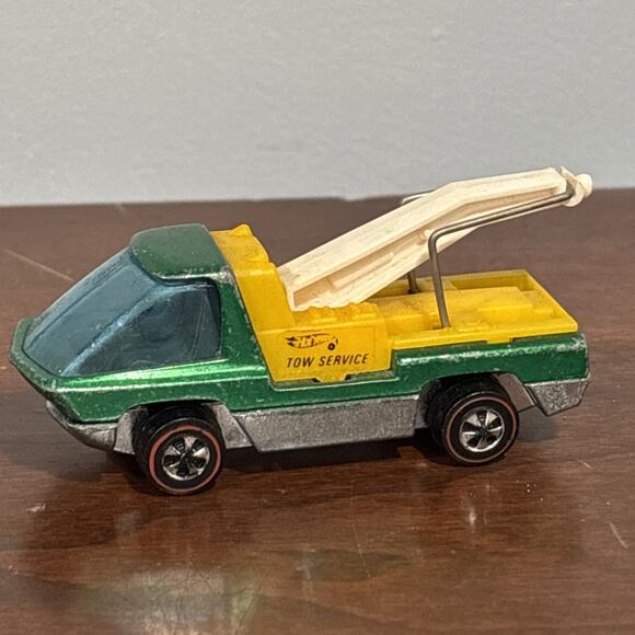 Vintage 1969 HOT WHEELS REDLINE Heavyweights Tow Truck HK Green SPECTRAFLAME - Picture 1 of 10